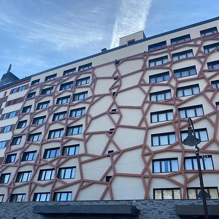 Le - Grand 5 Pieces, 8-10 Pers, Wifi, Proche Commerces Et Remontees - Fr-1-641-81 Apartment